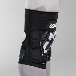 Ginocchiere Leatt AirFlex Pro Nere -Vendite LEATT ce54bb2dbf5412f496d0ec6670c89174e8c3af7b 1 PIA 111429 1 40