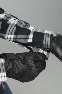 Camicia In Flanella Donna Course Aramide Nero-Bianco -Vendite LEATT d5247237ff7cec87537249cd4d494771dadd455f 1 1513 FSD WHITE M lip022018 20 1