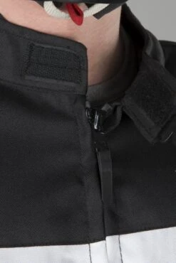 Giacca Moto Course Two Seasons Nera -Vendite LEATT d5b1b283b02d618538ccdd31b8ea3026163bd96b 1312997625454154311513 012 52 Jan262017 9