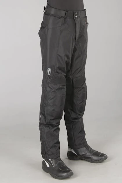 Pantaloni Richa Denver Corti Nero 8 Pantaloni Richa Denver Corti Nero - immagine 8