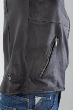 Giacca In Pelle SPIDI Garage Robust Nero -Vendite LEATT d88b96ea682aa3983b9000e15fa35d6a790ec5c1 1 P167 026 52 1 170