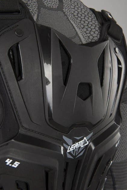 Pettorina Leatt 4.5 Nero 5 Pettorina Leatt 4.5 Nero - immagine 5