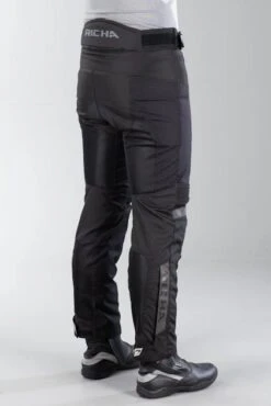 Pantaloni Richa Airvent Evo Corti Nero -Vendite LEATT de563d96663fd5470406ae52c6157eefc526bc57 1 7AVES100100L 1 80