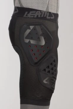 Pantaloncini Protettivi Leatt 3DF 3.0 -Vendite LEATT e020dfe11436df950a6e5047a42adf31b1151c4e 1 PIA 15620 1 90