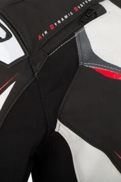 Giacca Moto Donna Bering Vip-R Lady Nera 12 Giacca Moto Donna Bering Vip-R Lady Nera -Vendite LEATT e0e4ca41eb8546975bee192ad5e358e07220112a 2 PIA 200298 0 40