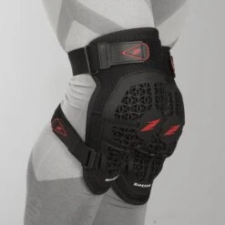 Ginocchiere Zandonà NetCube -Vendite LEATT e3d776f8e1edd5a8c2c03020d33b84cd6e2c403b 1 PIA 55783 1 30