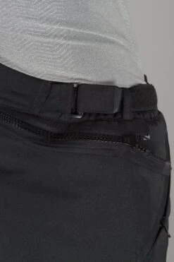 Pantaloni Donna Bering Intrepid Nero 15 Pantaloni Donna Bering Intrepid Nero -Vendite LEATT e478b00eb6ce821e5568cb2af83503e853367170 BTP170T2 maj302017 13