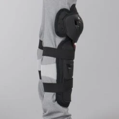 Ginocchiere Bambino EVS Option Nero -Vendite LEATT e4aecbb3d5618f274dc1a14f05a68ccdfc527a1e 131230666282253722optk y bk May302016 3