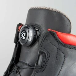 Scarpe Moto Eleveit Versus Nero-Rosso 28 Scarpe Moto Eleveit Versus Nero-Rosso -Vendite LEATT e6f3740b45af4edc38113101b4f3fa83a697c80c 2 PIA 75455 0 140