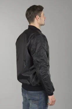 Giacca Bomber Course Aramide Nera 26 Giacca Bomber Course Aramide Nera -Vendite LEATT eef77434f644031099c37461f26f2f6ec3829a9f 1313957929801623091513 CBJ B L maj172017 5