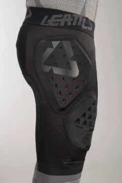 Pantaloncini Protettivi Leatt 3DF 3.0 -Vendite LEATT f3ce0355730ec6f8fefc432f607534d16dd9bf48 1 PIA 15620 1 130