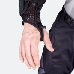 Giacca Protettiva Raven Sideswipe -Vendite LEATT fbc4fb2a378835876f50cb33dca22f27a195b986 1 PIA 155778 1 260a