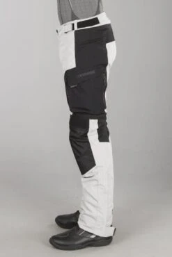Pantaloni Moto Course Four Seasons 2.0 Grigio Chiaro-Nero -Vendite LEATT fedf3cb0b2dabc961a5efc8cf935145e659d22e9 1 1513 033 52 lip172018 04